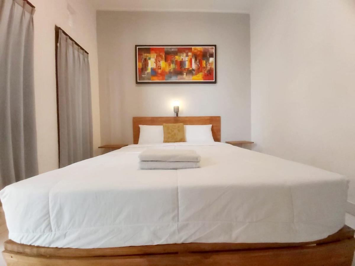 Genta House Hotel Kuta  Ngoại thất bức ảnh