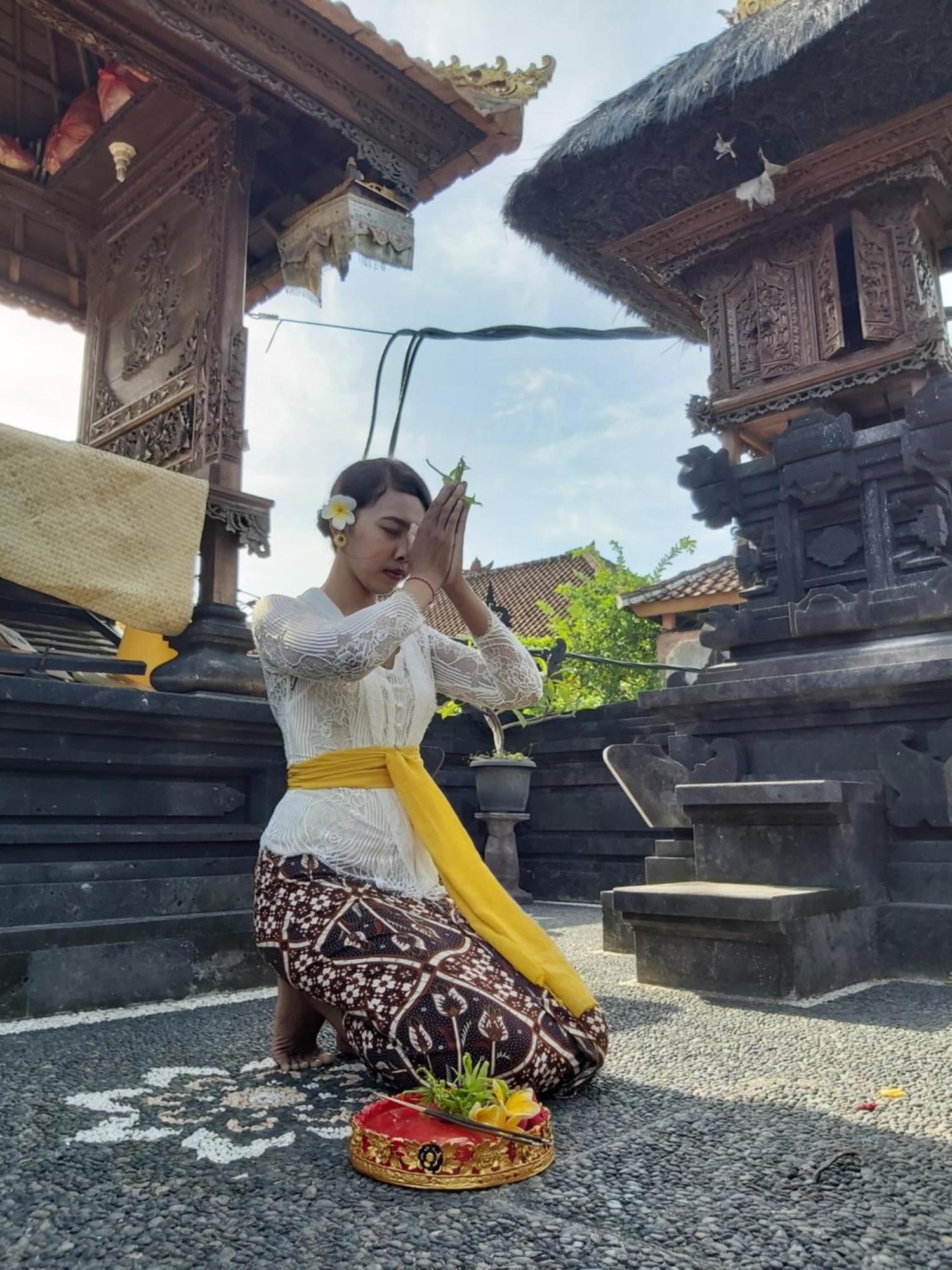 Genta House Hotel Kuta  Ngoại thất bức ảnh