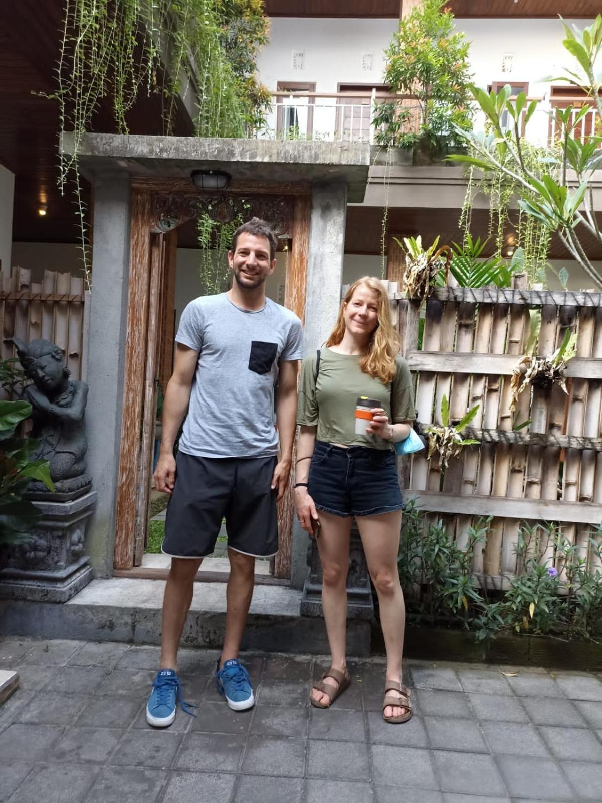 Genta House Hotel Kuta  Ngoại thất bức ảnh